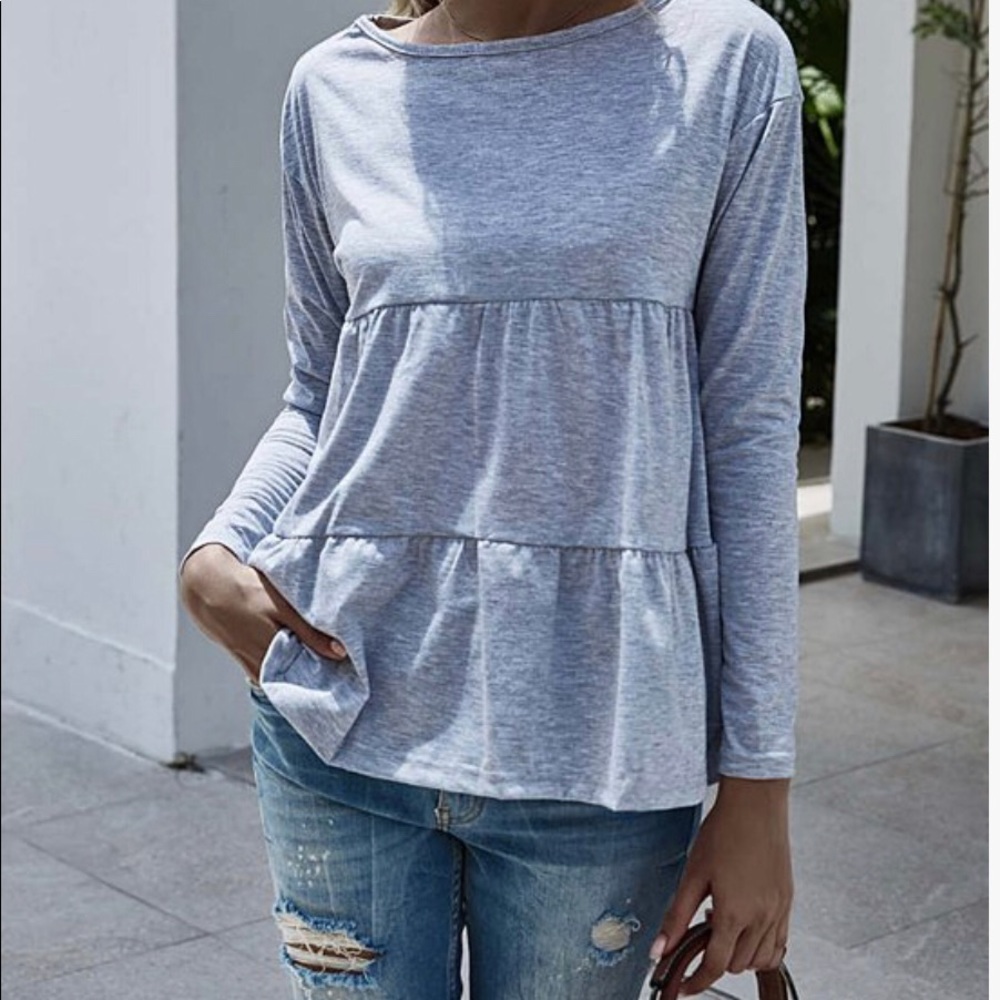 Gray Tiered Long Sleeve Top XL NWT